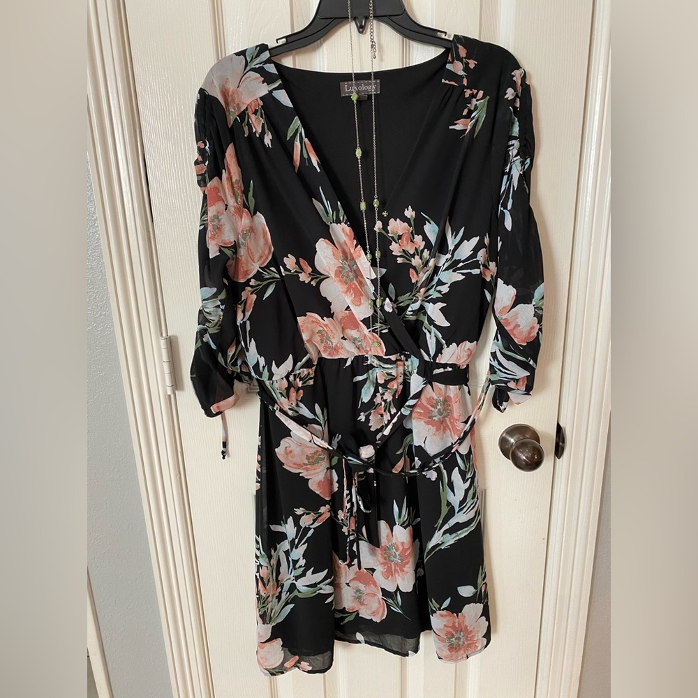 Luxology dress with necklace